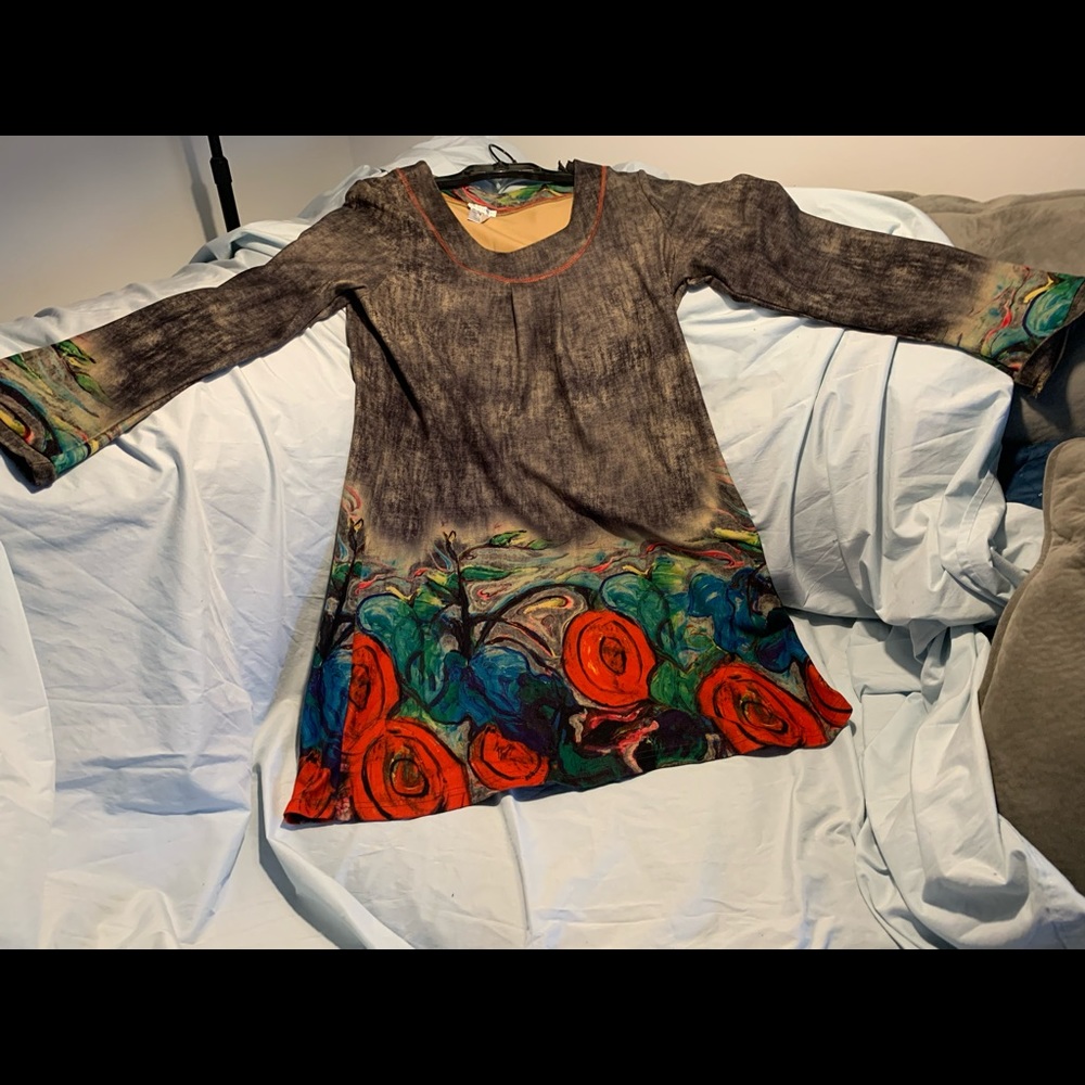 X-Large painted long sleeve shift dress
